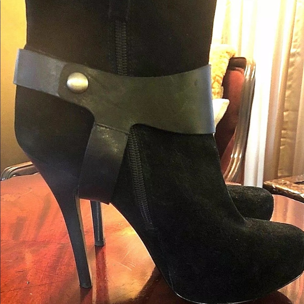Rosegold "Lily" Black Suede Platform  Boot  37